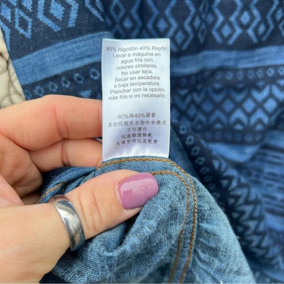 Kavu Navy black blue tribal Aztec stripe short sleeve button down shirt - Picture 6 of 6